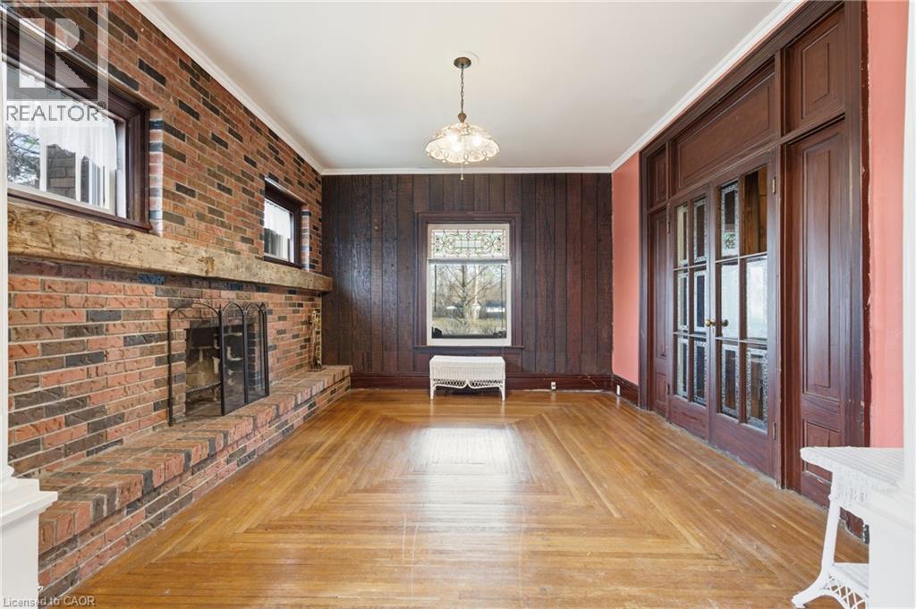 211 CANBOROUGH STREET - 11