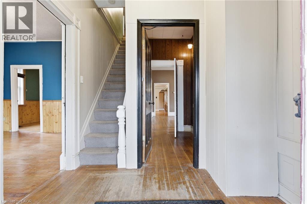 211 CANBOROUGH STREET - 24