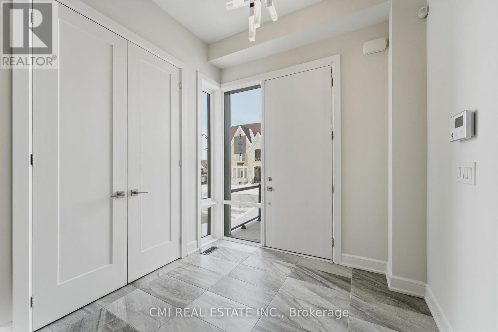 392 FARRELL ROAD - 29