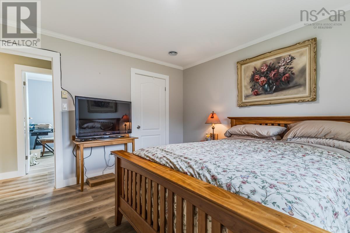 Property 12 of 49 of 7048 HIGHWAY 2