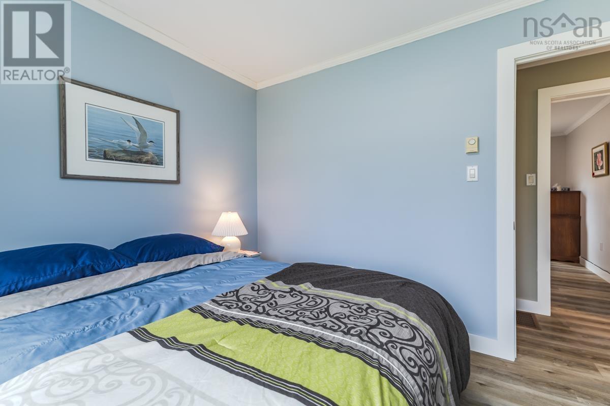 Property 14 of 49 of 7048 HIGHWAY 2