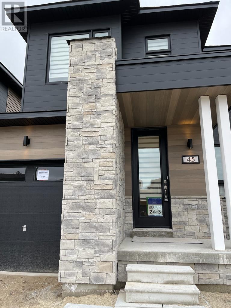 45 EBERHARDT DRIVE E