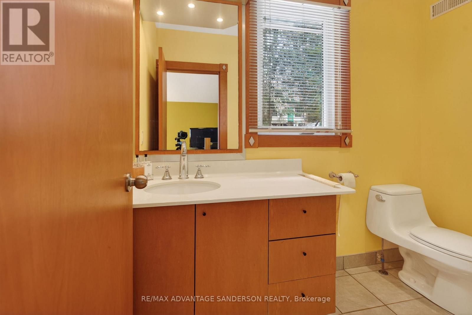 9584 MELROSE DRIVE Property Photo