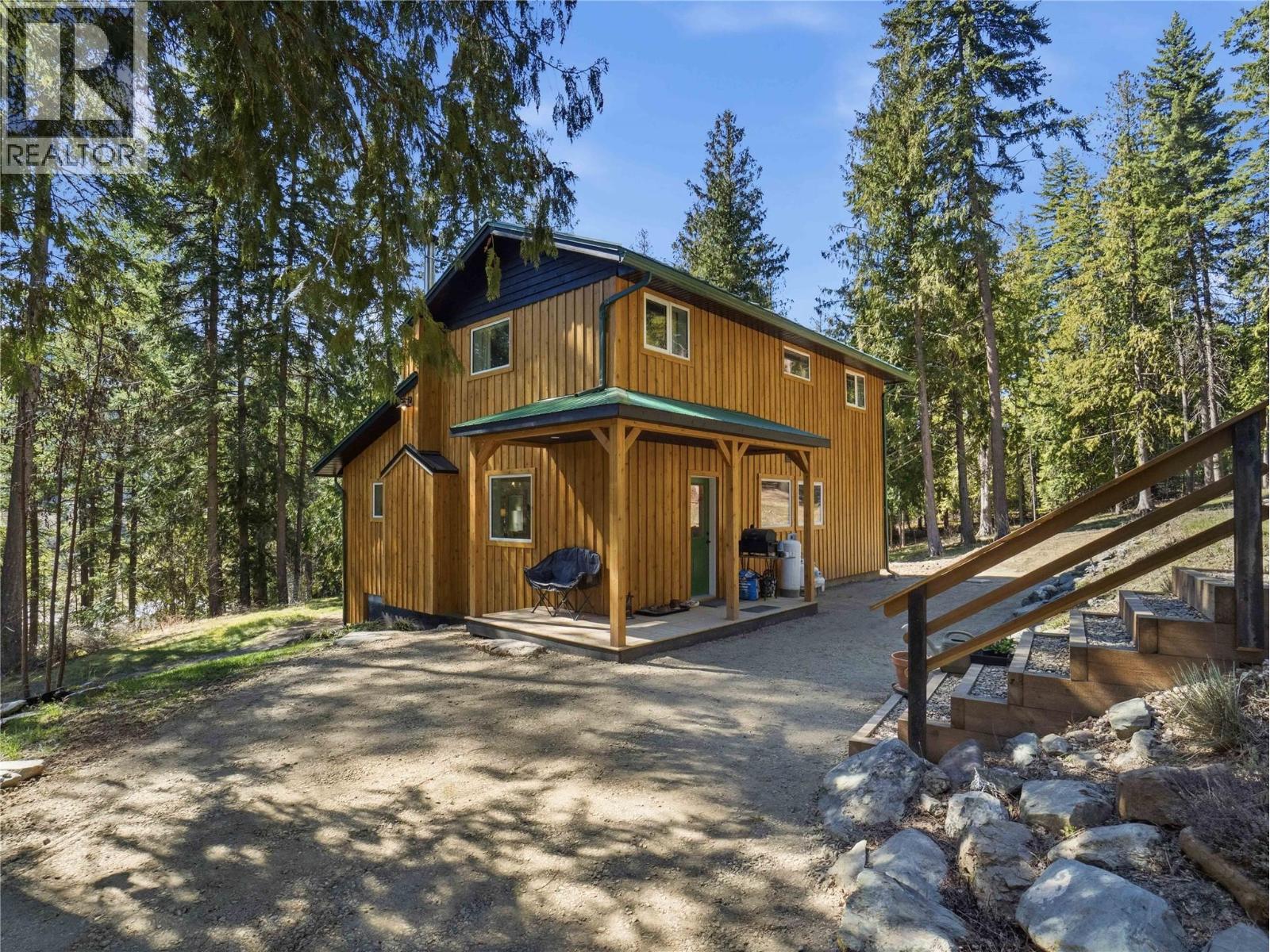 4090 Camille Road, Eagle Bay