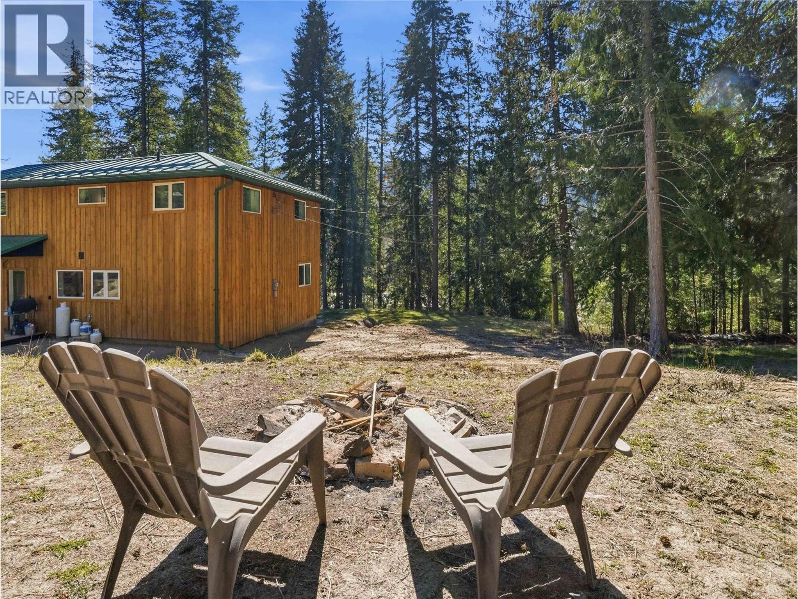  4090 Camille Road, Eagle Bay