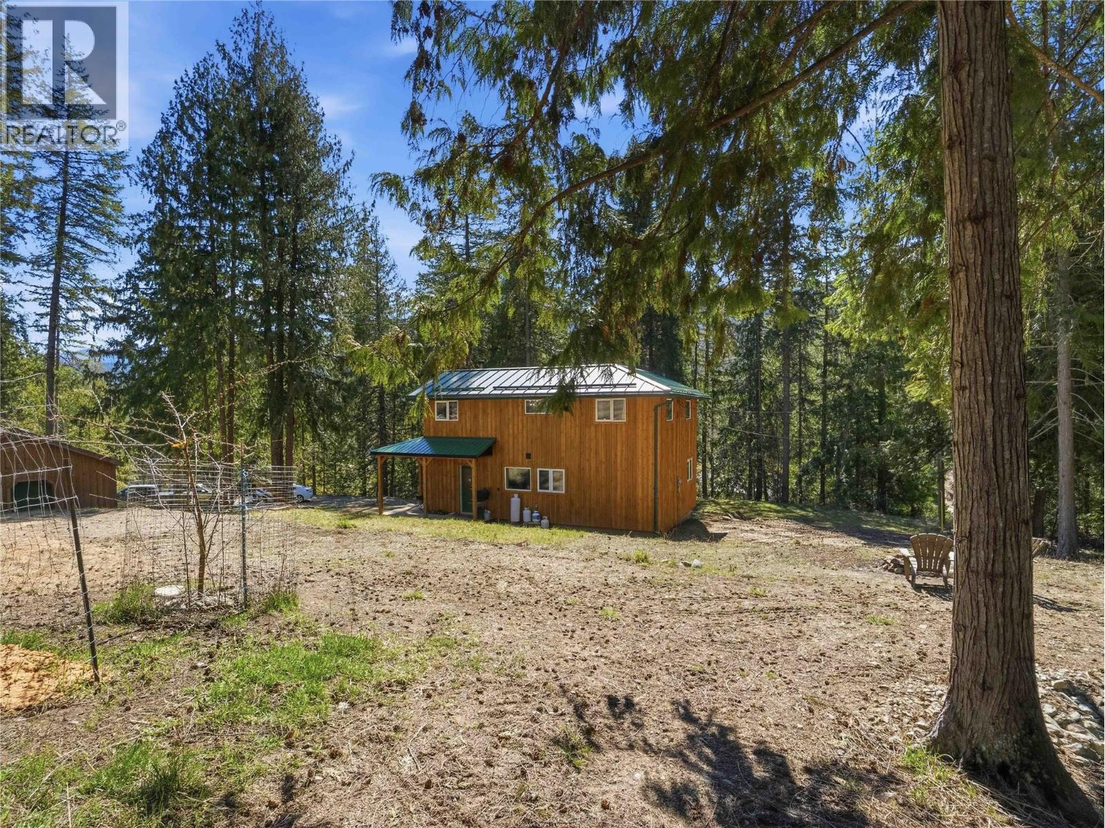  4090 Camille Road, Eagle Bay