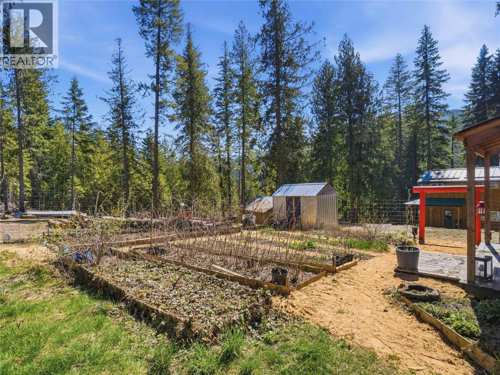  4090 Camille Road, Eagle Bay