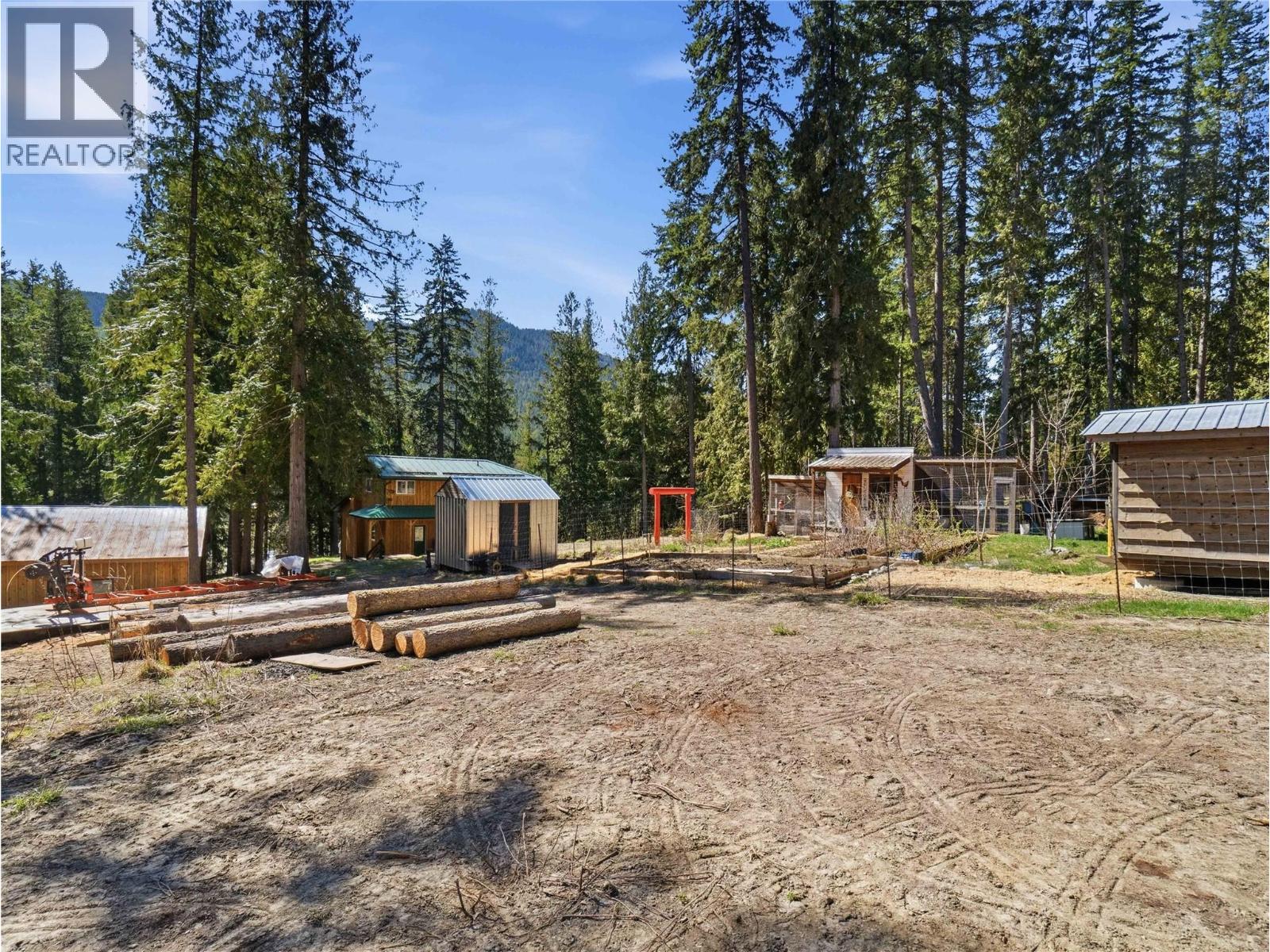  4090 Camille Road, Eagle Bay