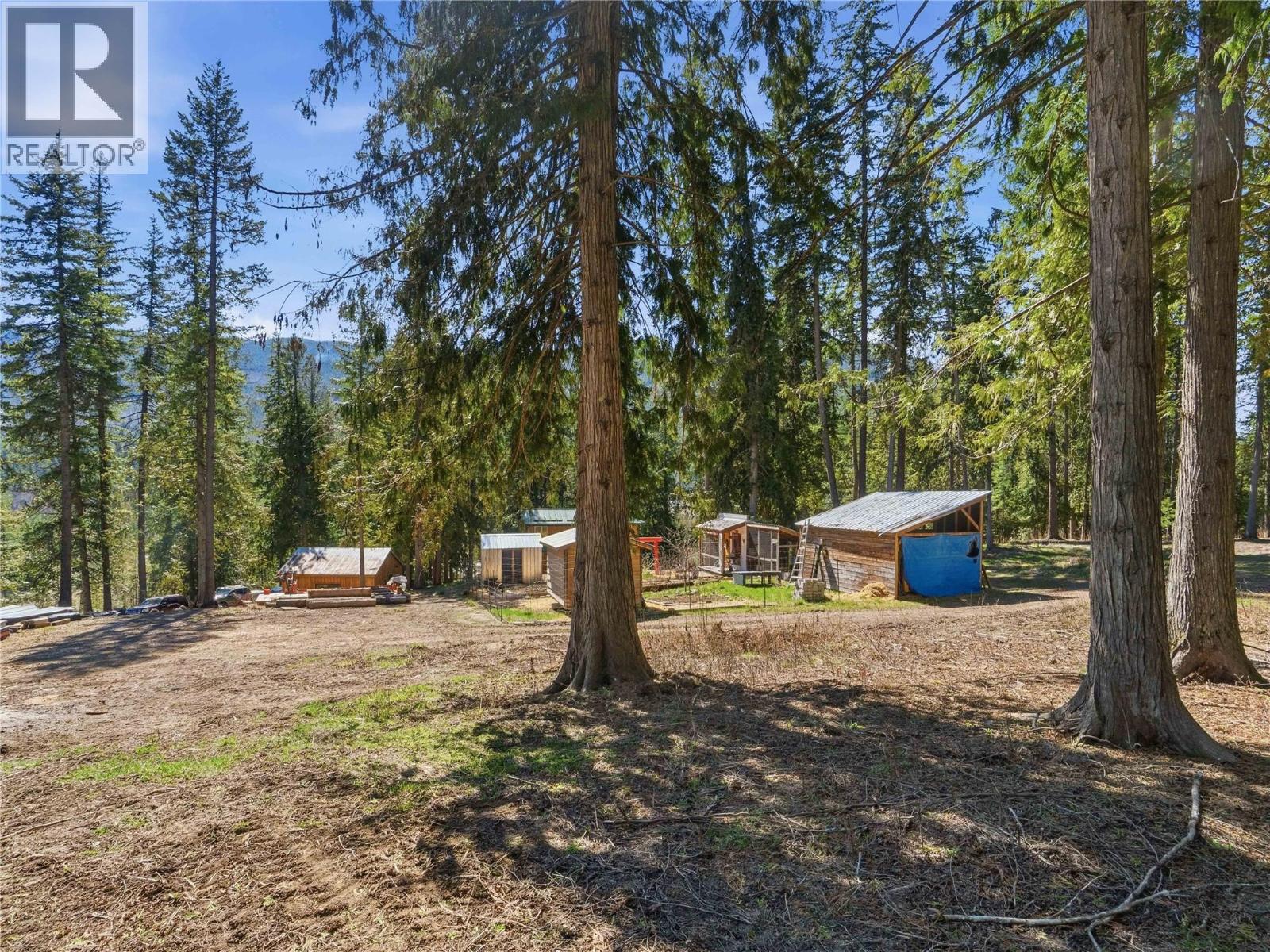  4090 Camille Road, Eagle Bay