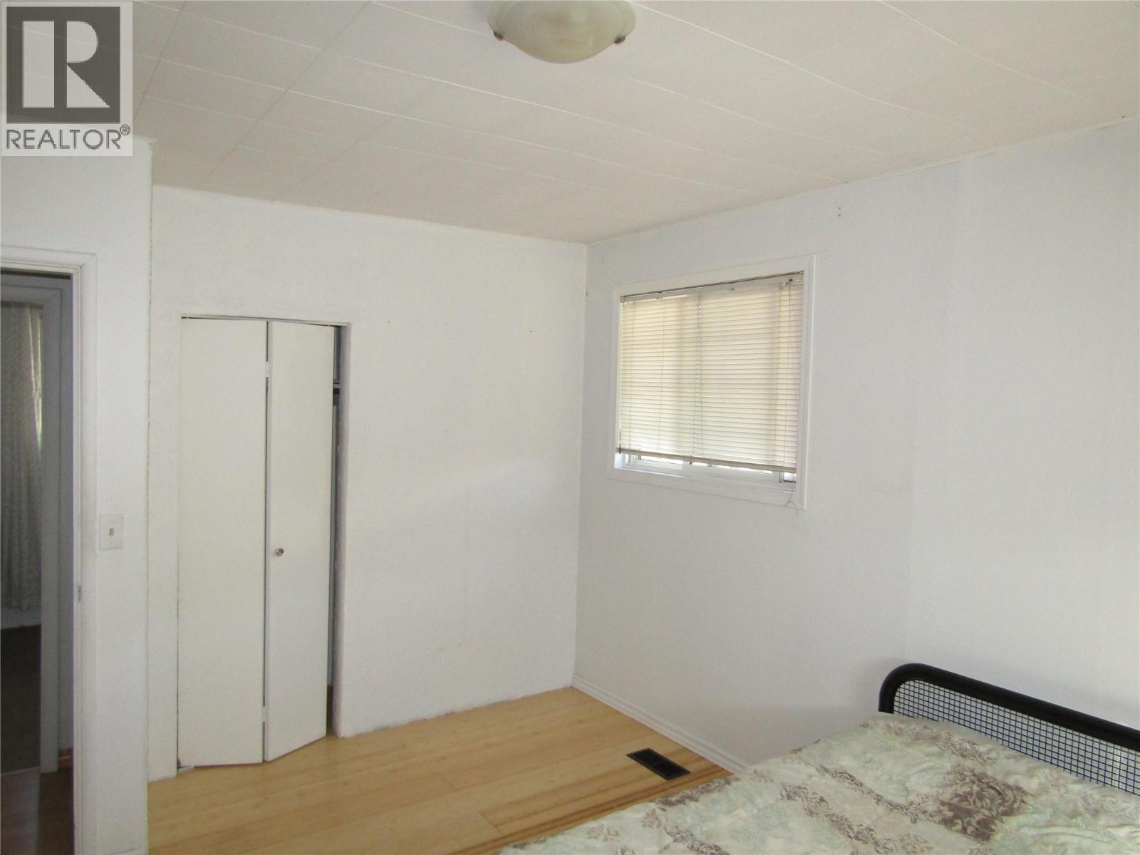 7643 21st Street - 16
