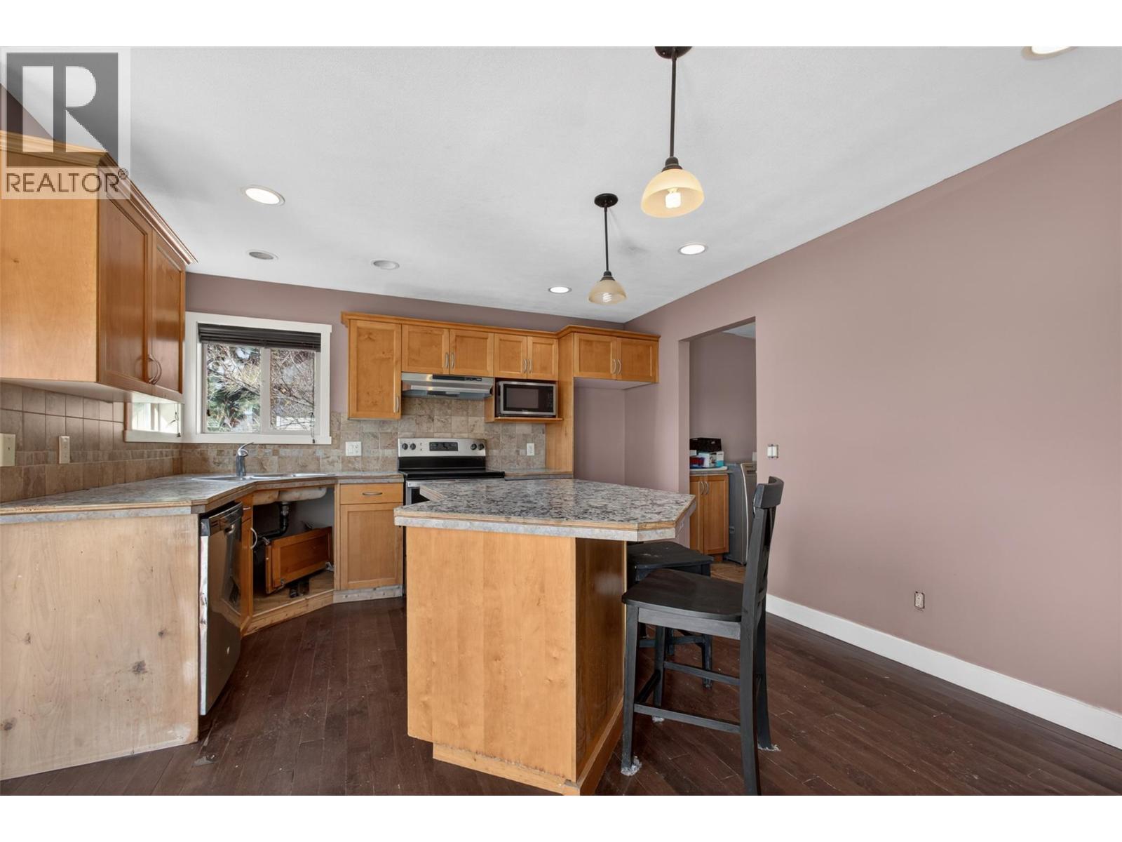 10346 Copper Hill Place, Lake Country