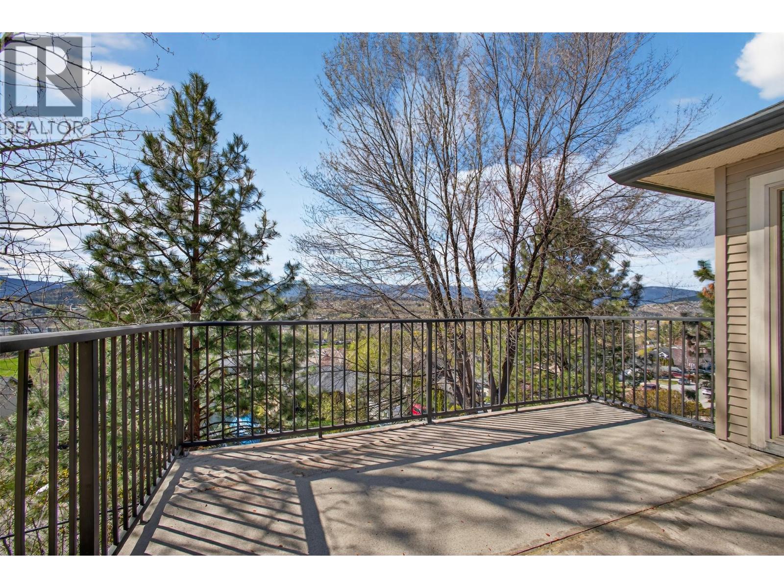 10346 Copper Hill Place, Lake Country