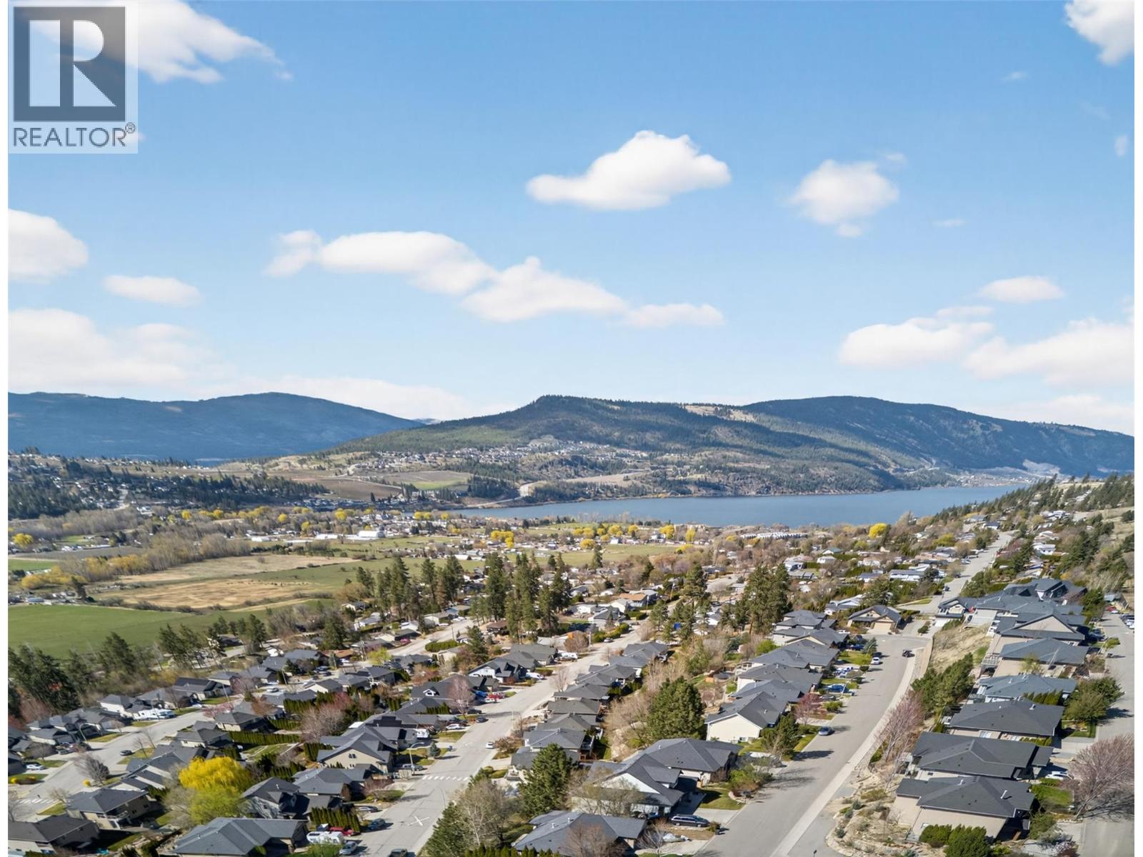 10346 Copper Hill Place, Lake Country