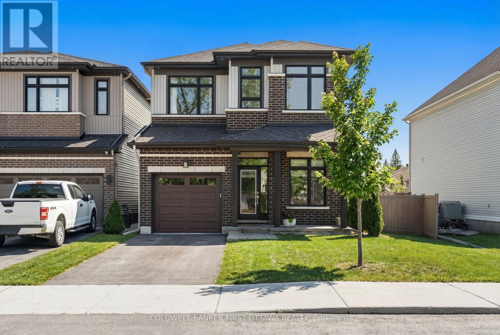 43 DEERFOX DRIVE - 1