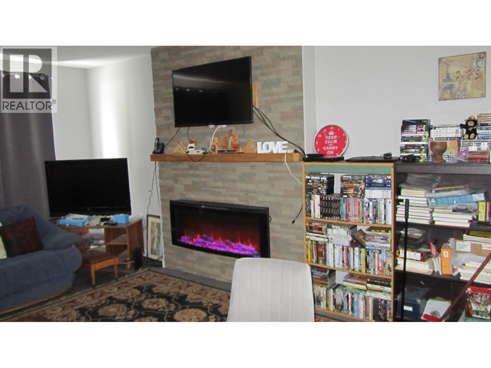 488 EVERGREEN CRESCENT - 10