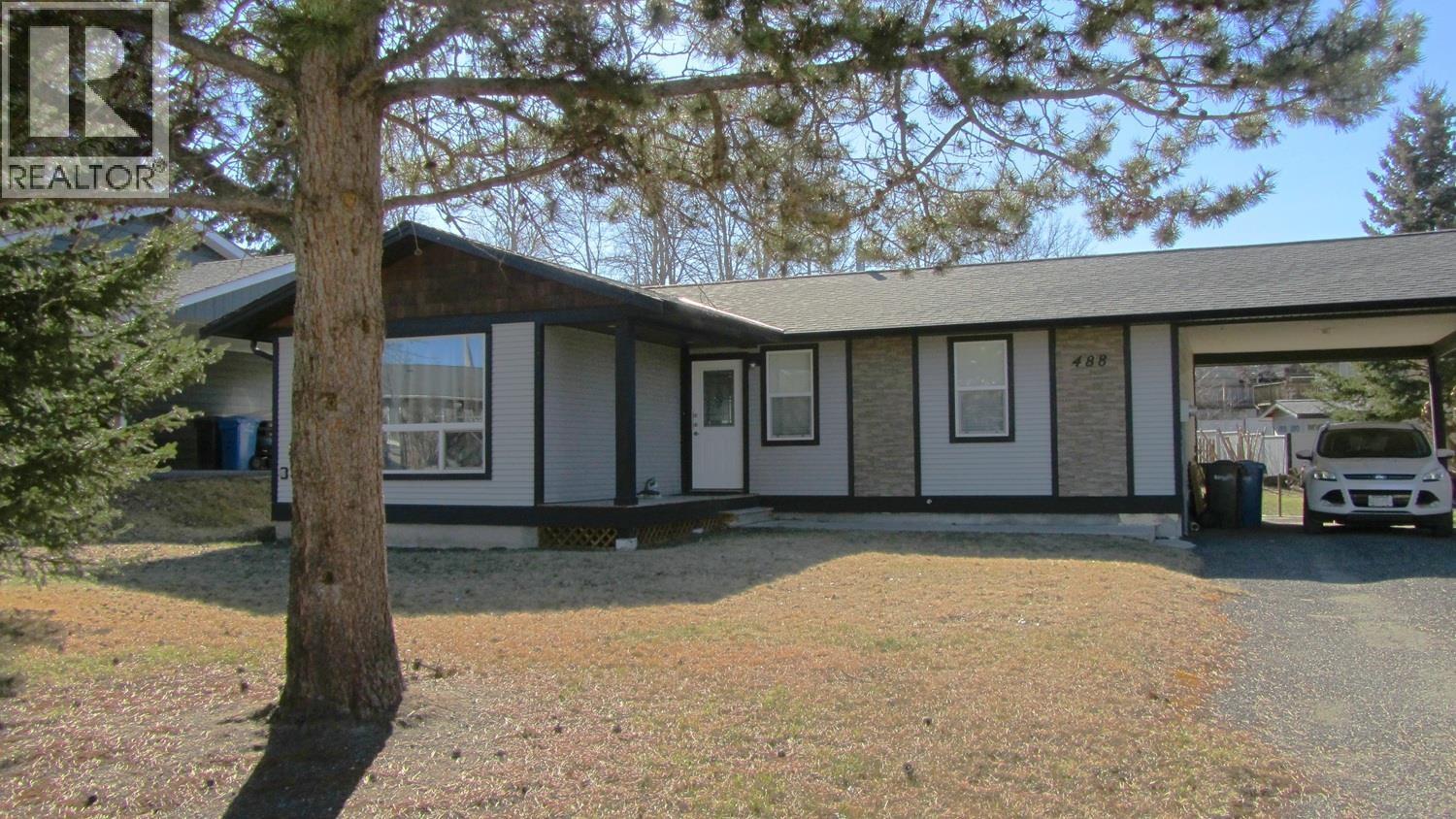 488 EVERGREEN CRESCENT - 1