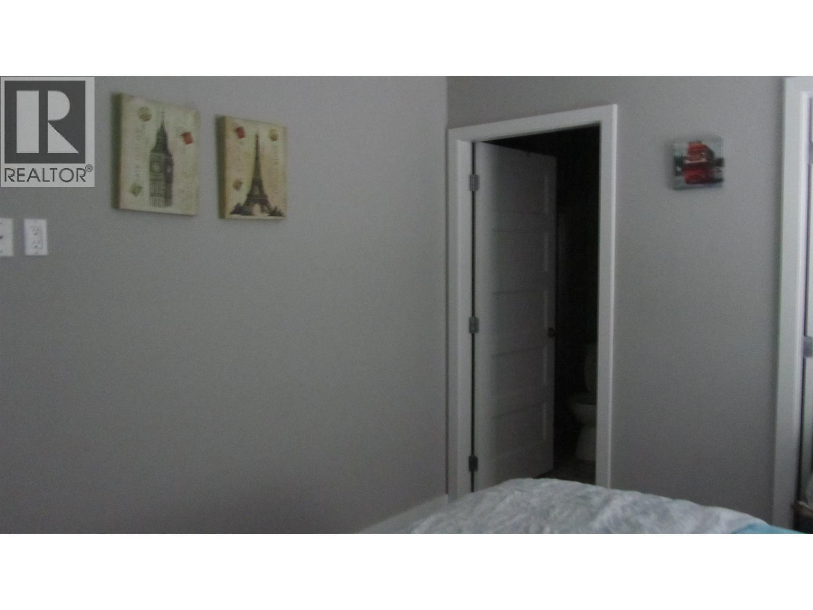 488 EVERGREEN CRESCENT - 16