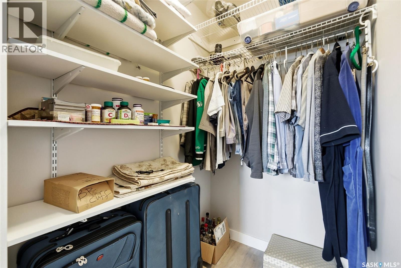 #A&B 125 2ND AVENUE NE - 20