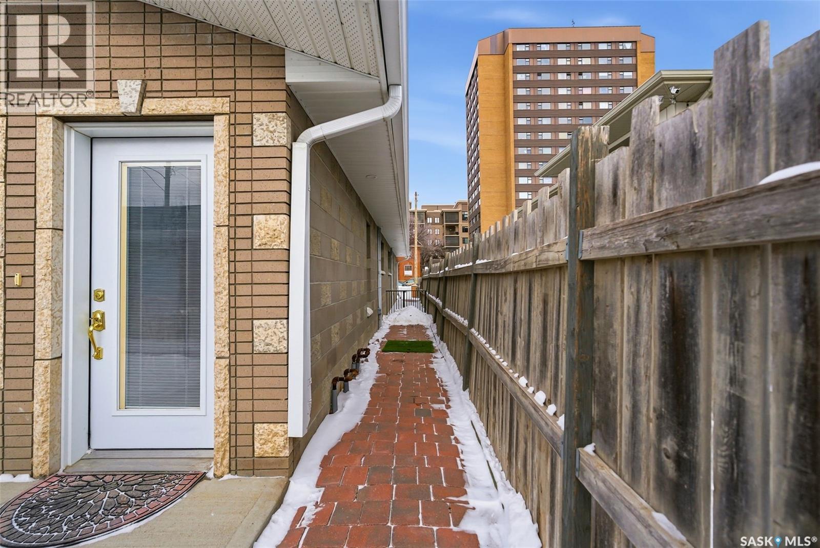 #A&B 125 2ND AVENUE NE - 34