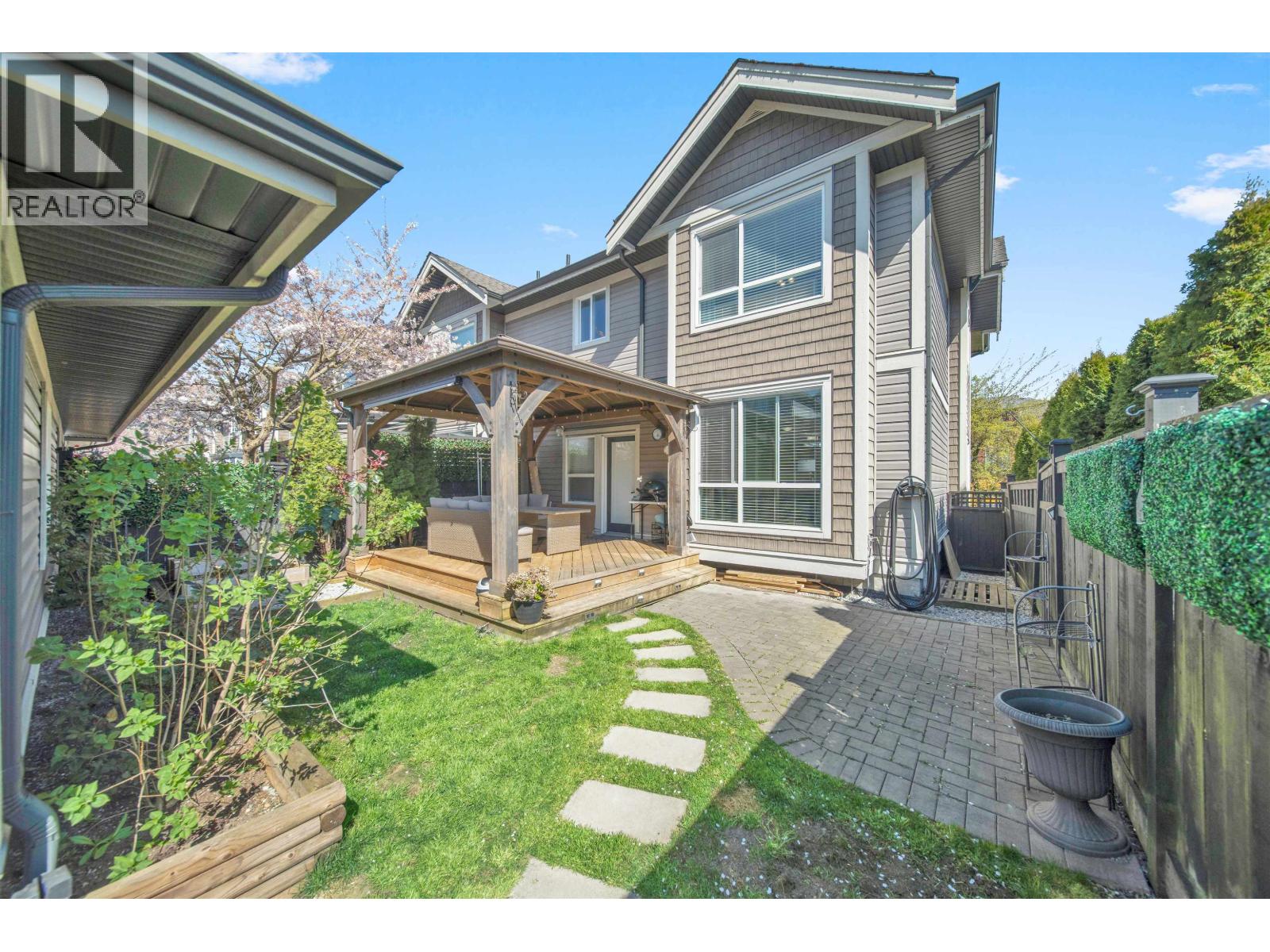 5 Bed, 4 Bath House for Sale in Maple Ridge – 11155 240 STREET, Maple Ridge – MLS# R3109704 - Image 33