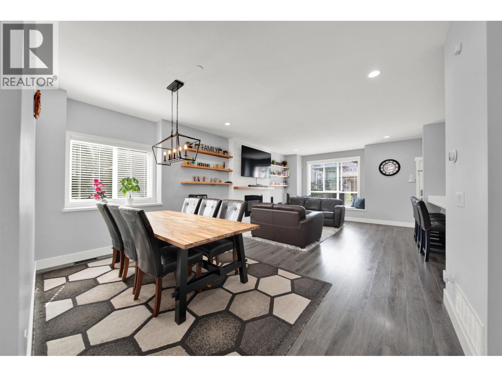 5 Bed, 4 Bath House for Sale in Maple Ridge – 11155 240 STREET, Maple Ridge – MLS# R3109704 - Image 11