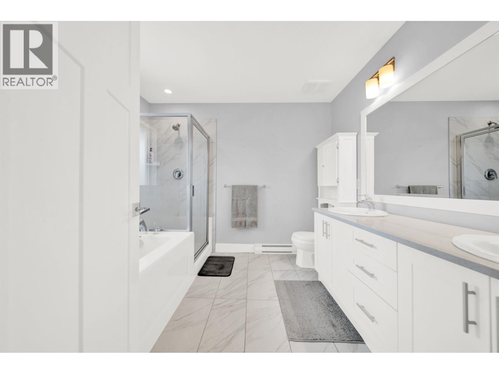 5 Bed, 4 Bath House for Sale in Maple Ridge – 11155 240 STREET, Maple Ridge – MLS# R3109704 - Image 24