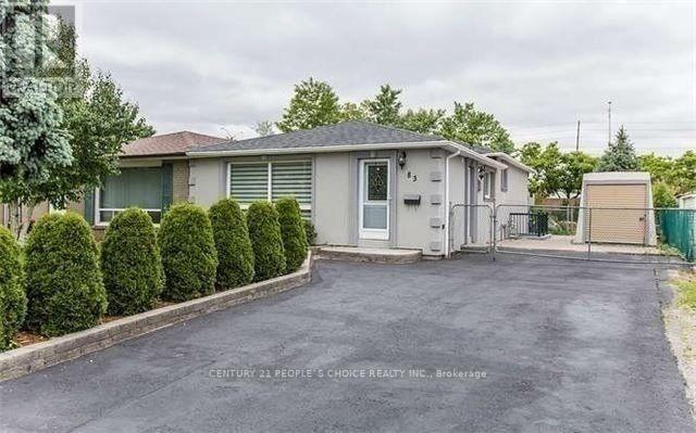 83 FALLINGDALE CRESCENT - 1