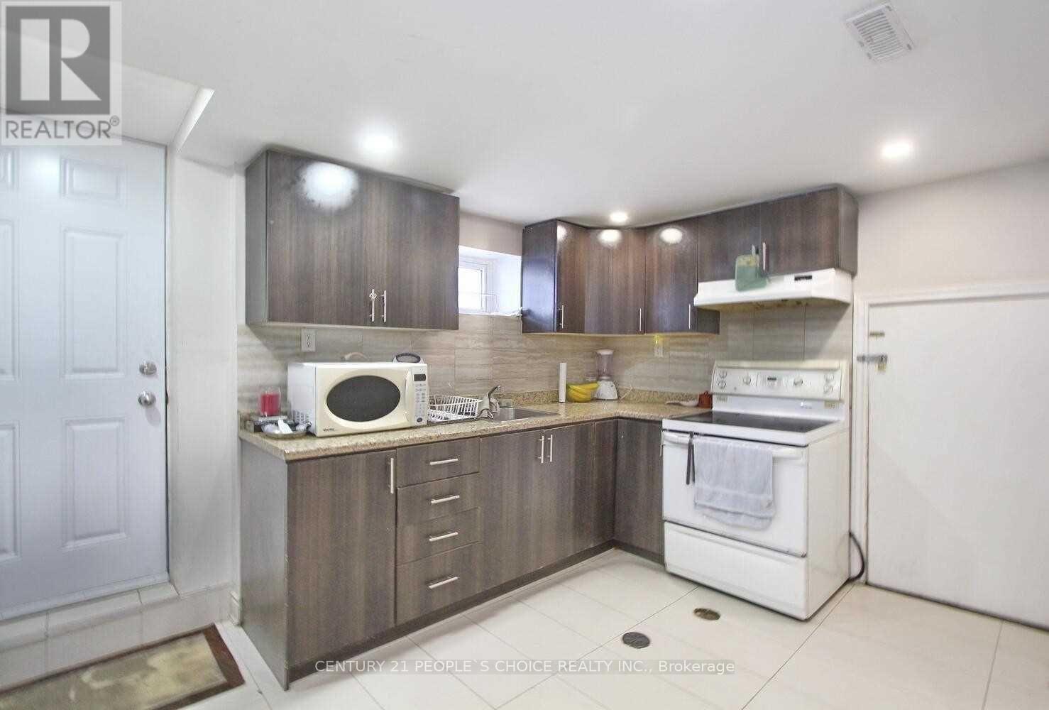 83 FALLINGDALE CRESCENT - 25