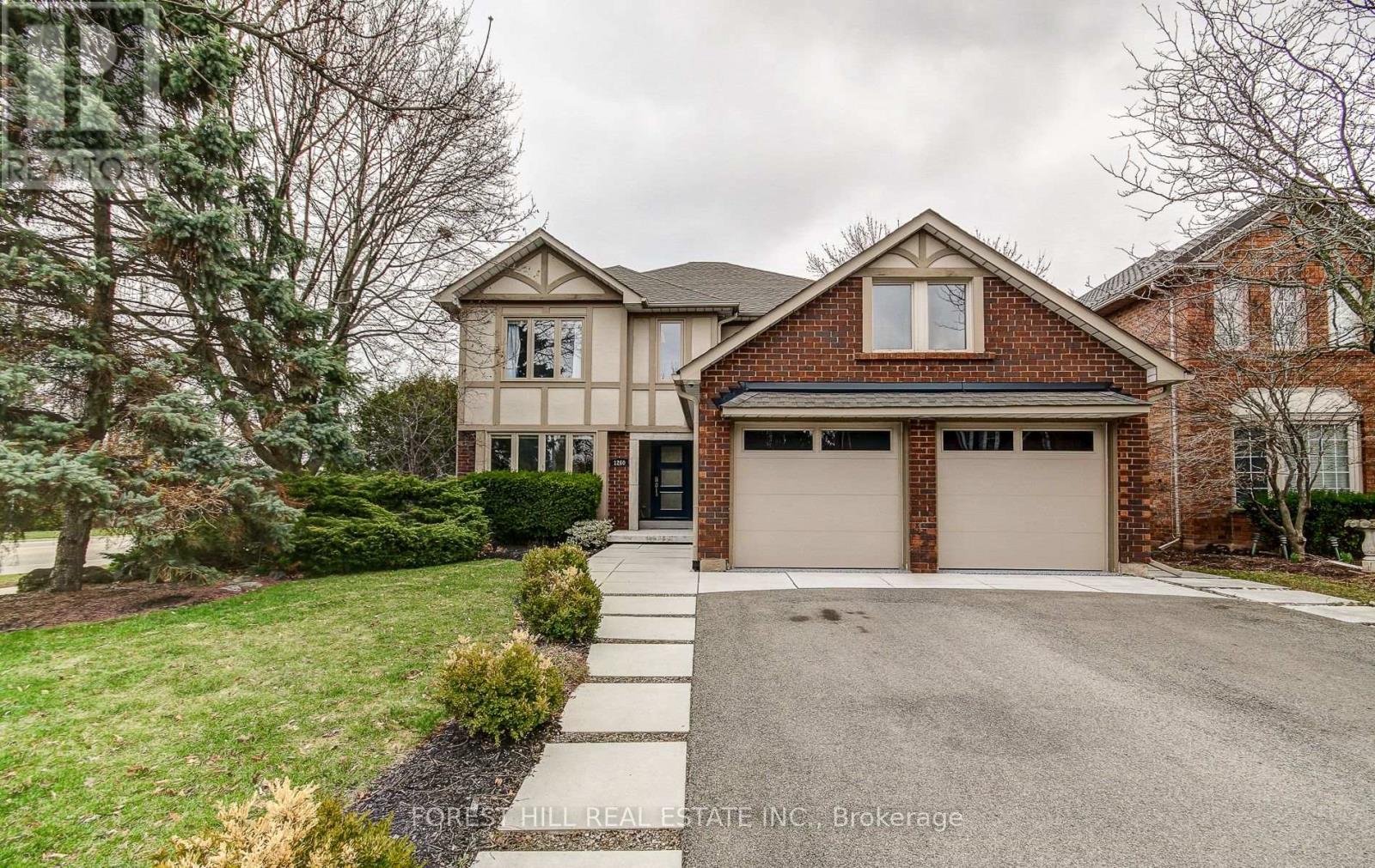 1260 MAPLERIDGE CRESCENT