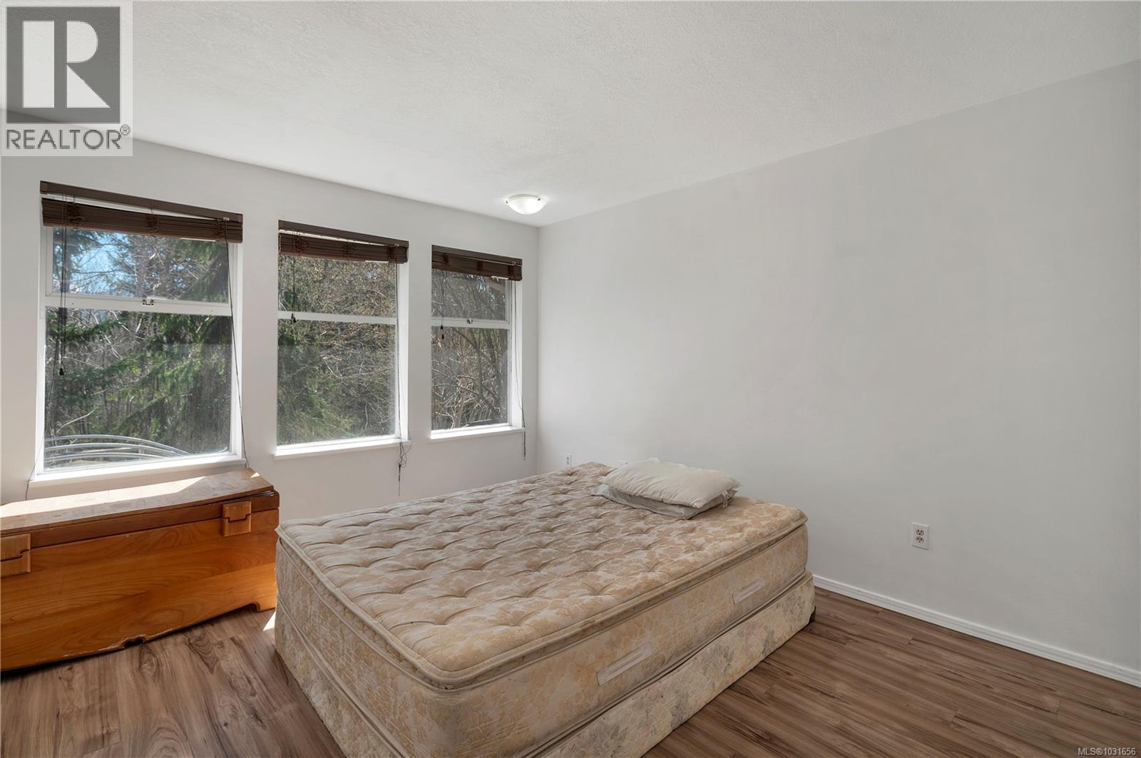 404 Donner Dr - 20