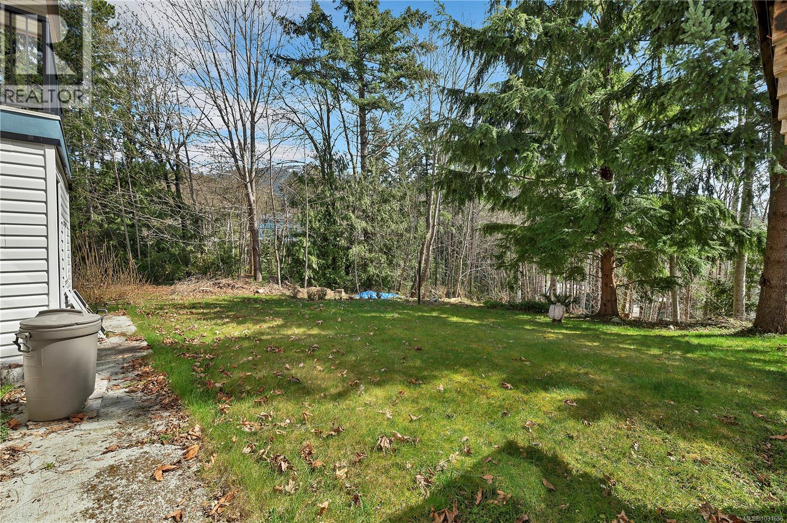 404 Donner Dr - 42