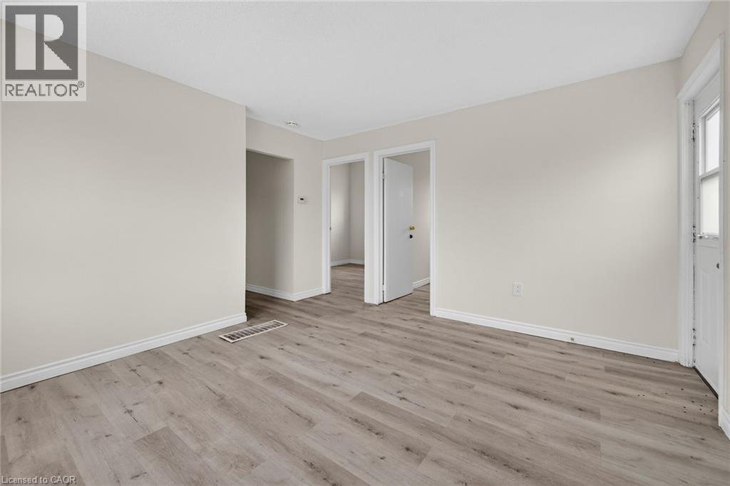 4049 6 Highway - 22
