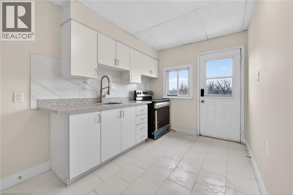 4049 6 Highway - 29