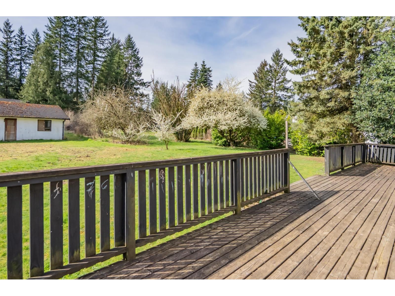 23566 52 AVENUE, Langley