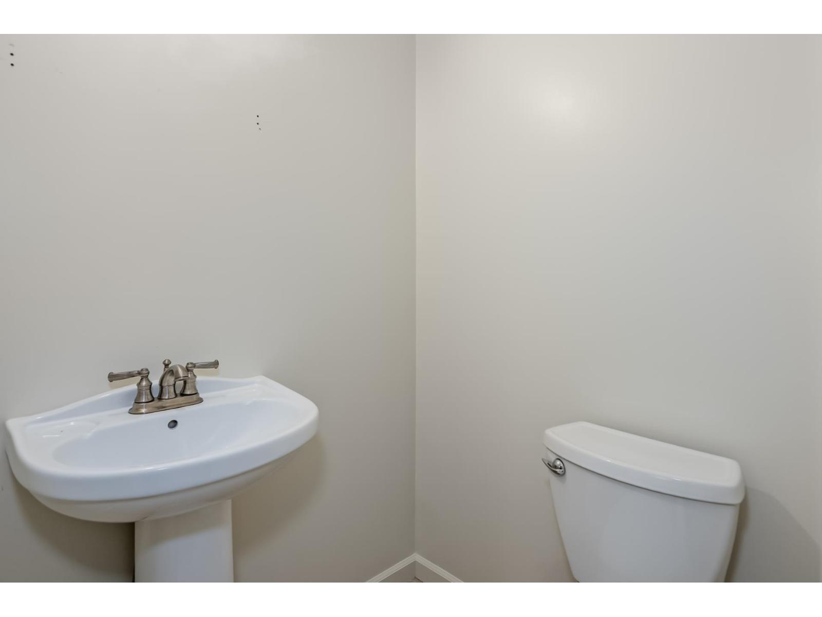 23566 52 AVENUE, Langley