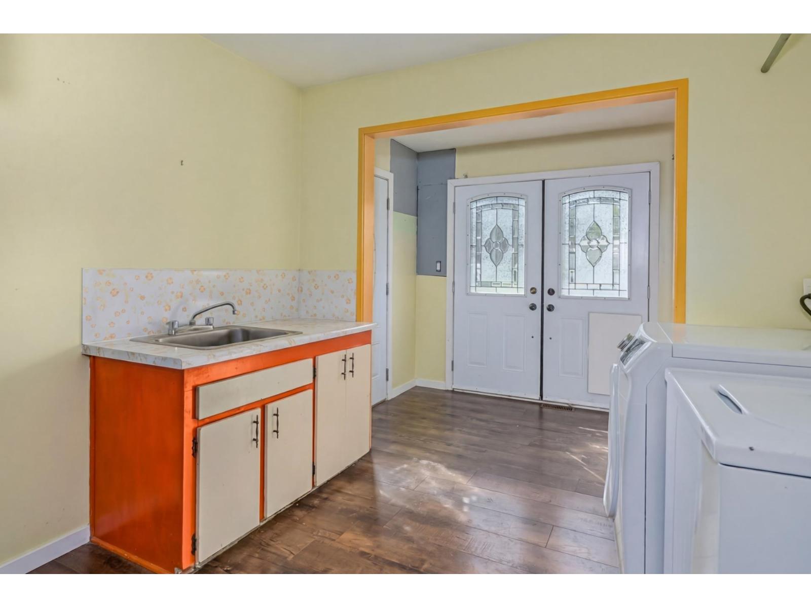 23566 52 AVENUE, Langley