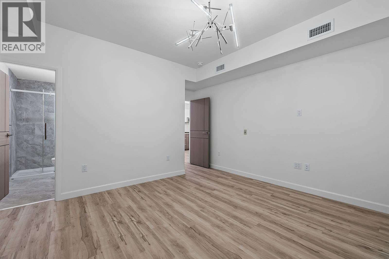 #324 630 BOYNTON PLACE - 24