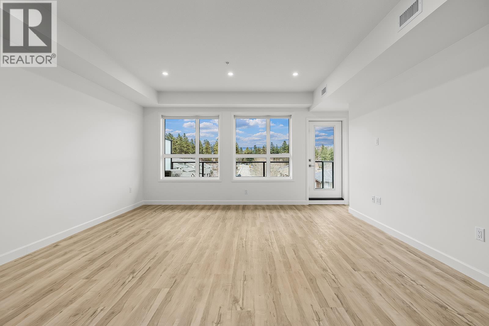 #311 630 Boynton Place - 15