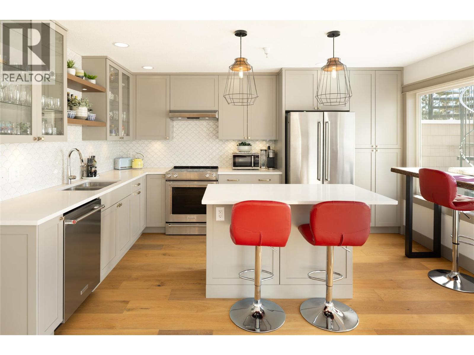 4004 Bluebird Road Unit# 305, Kelowna