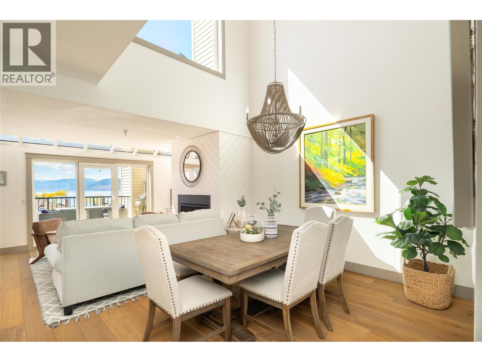 4004 Bluebird Road Unit# 305, Kelowna