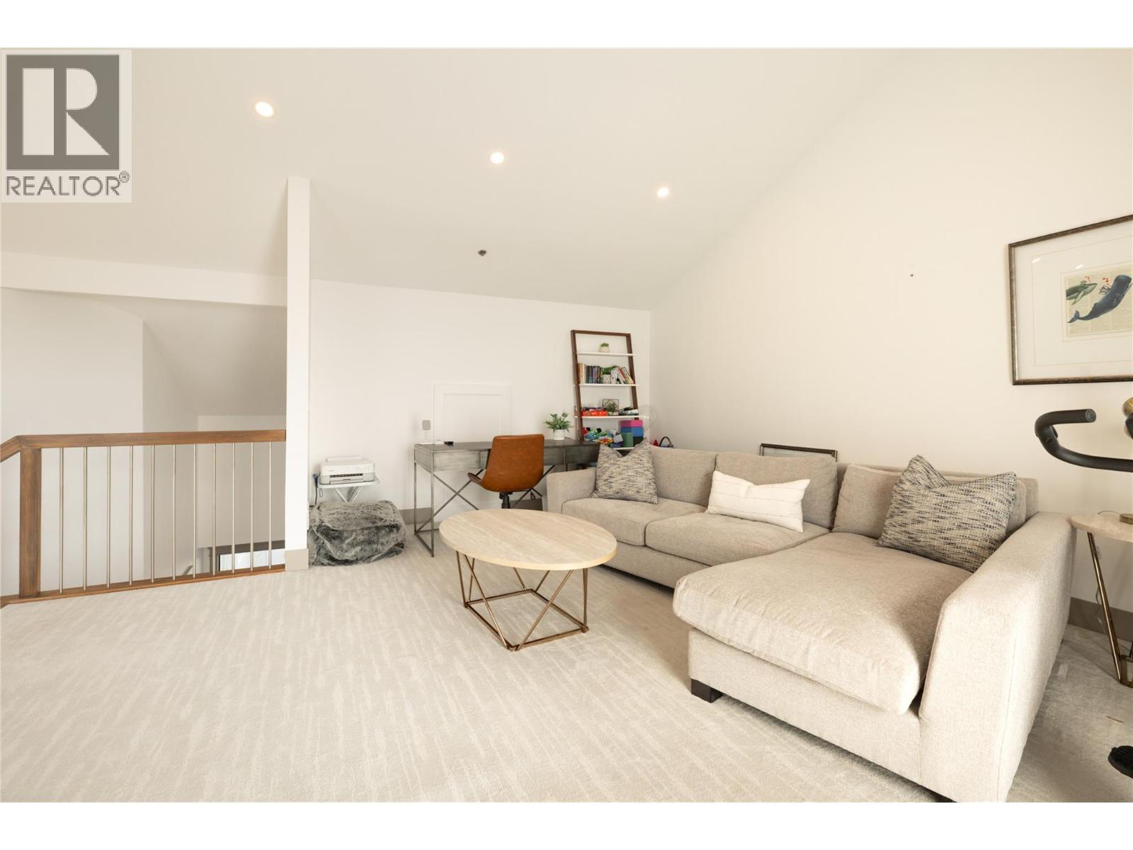 4004 Bluebird Road Unit# 305, Kelowna