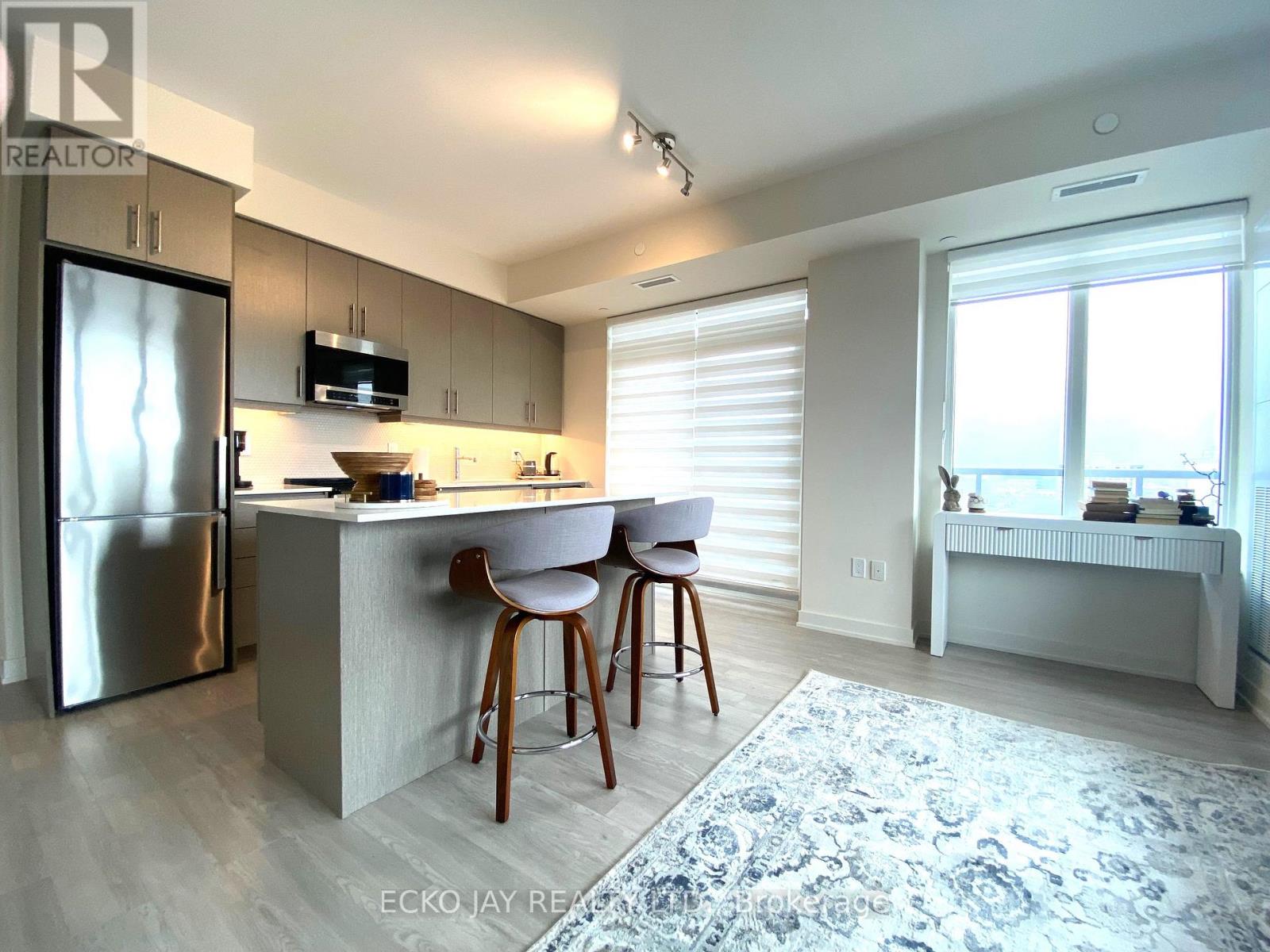 903 - 212 KING WILLIAM STREET