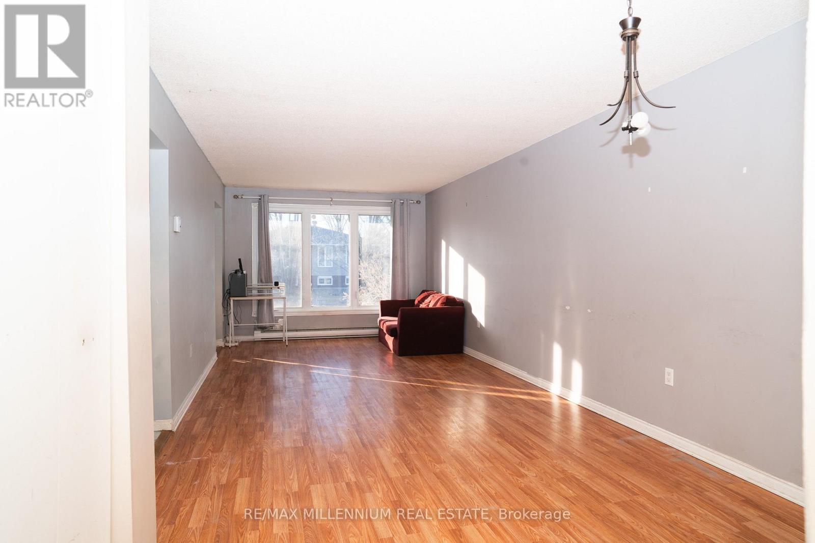 8 PLUMTREE PLACE - 21