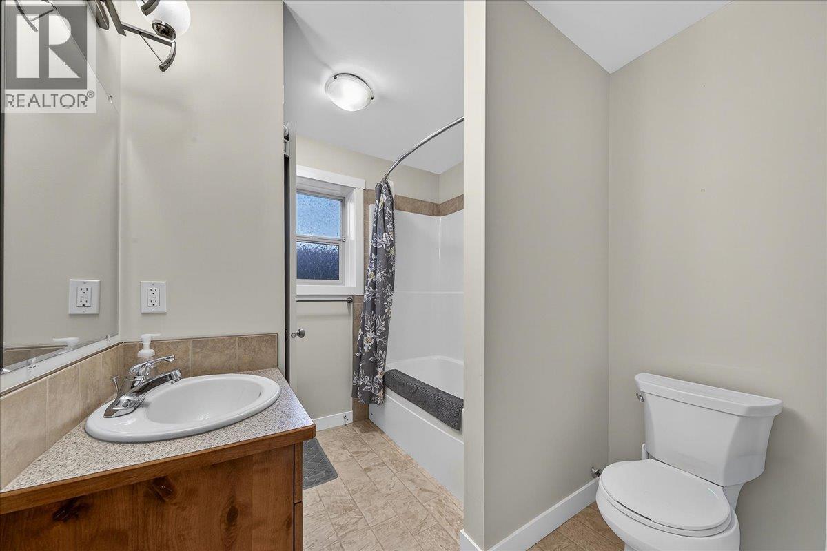 #10 989 SWANSEA VIEW ROAD - 20