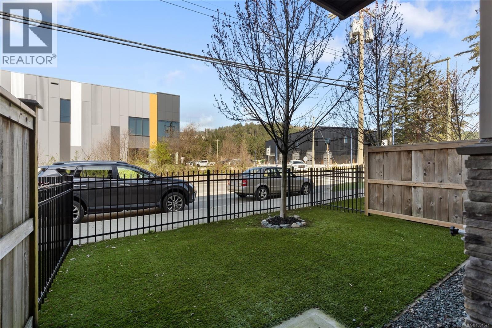 #1303 3351 LUXTON RD - 31