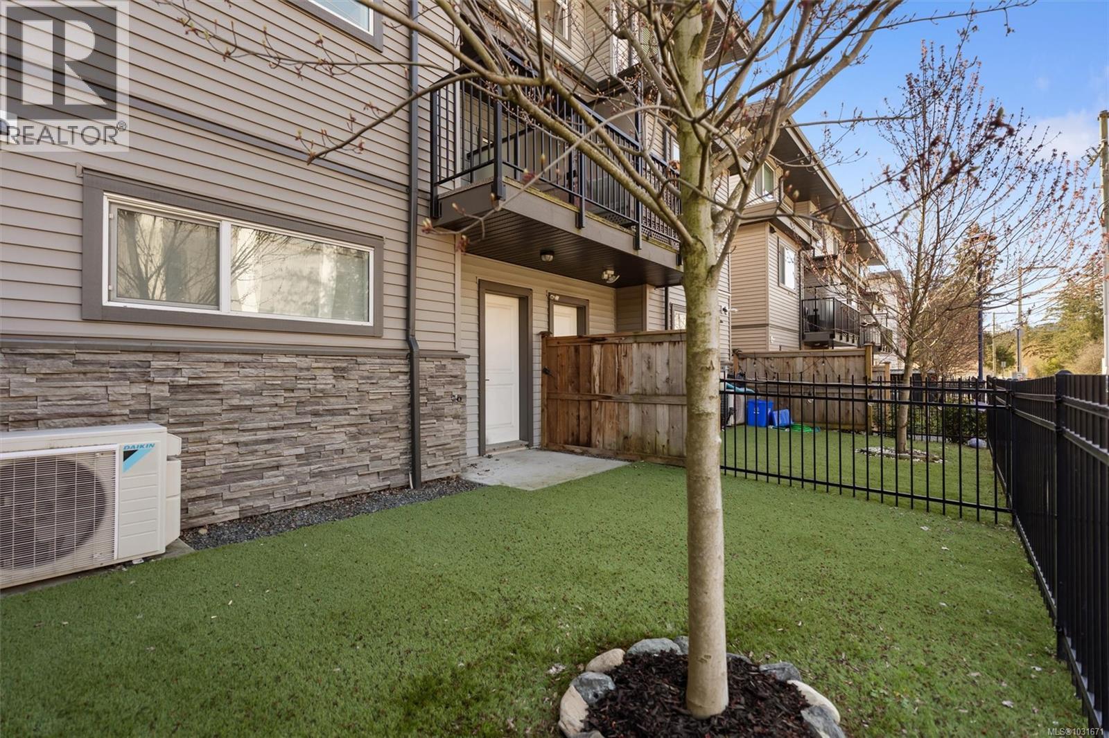 #1303 3351 LUXTON RD - 32