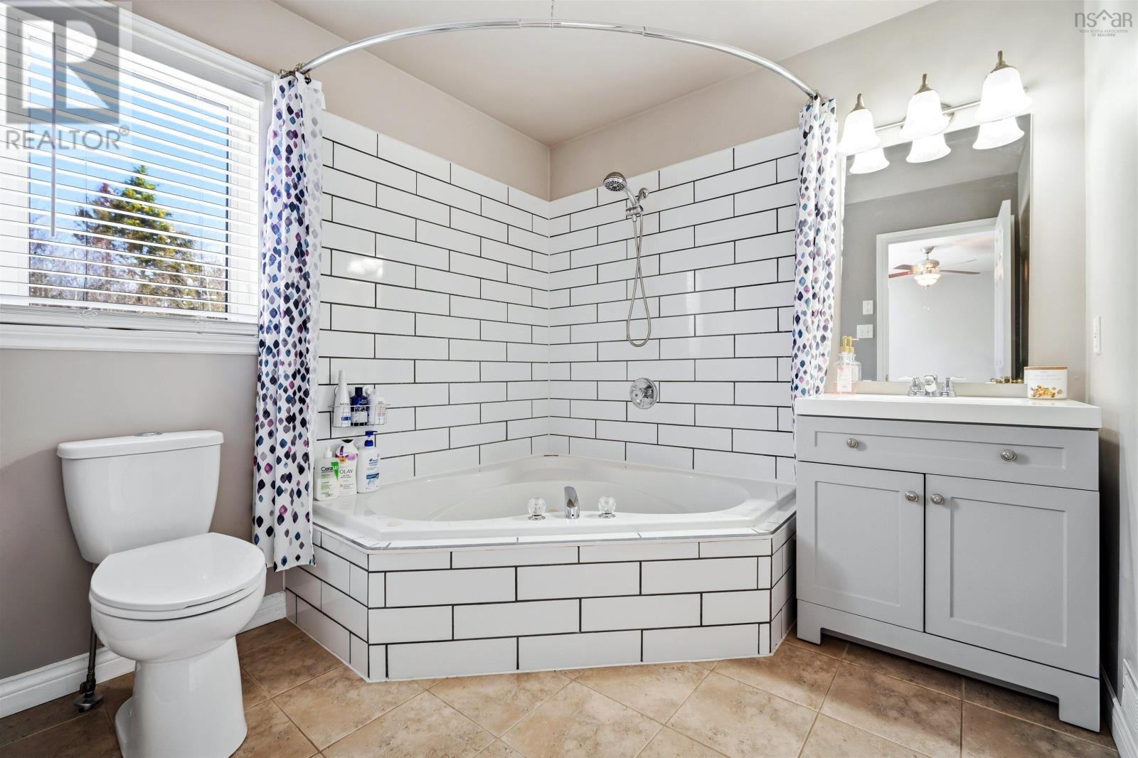 Property 9 of 47 of 115 Haddad Drive