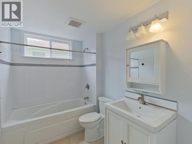 6402 HILLCREST AVE - 37