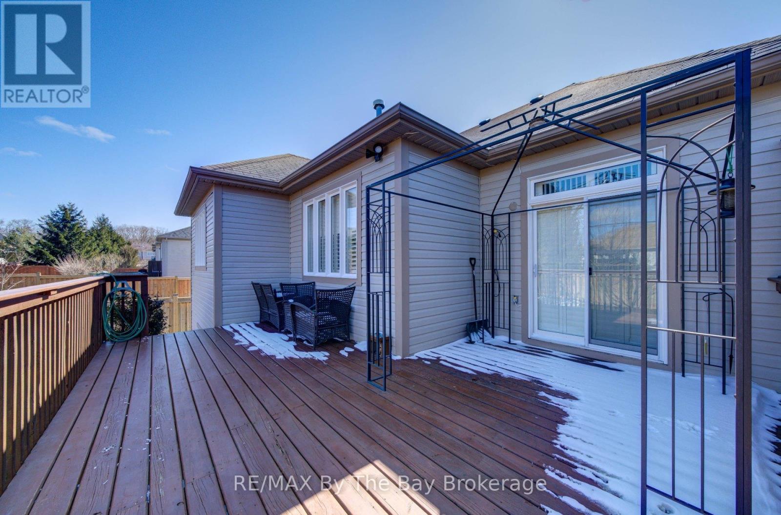 69 WHITE SANDS WAY - 20