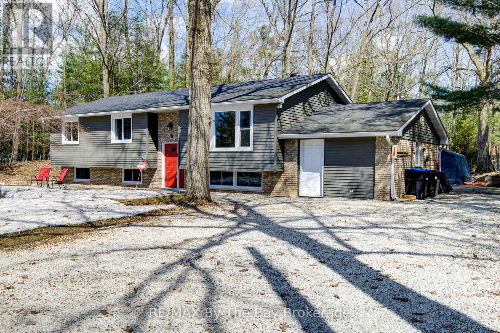 9 FREDERICK DRIVE - 1